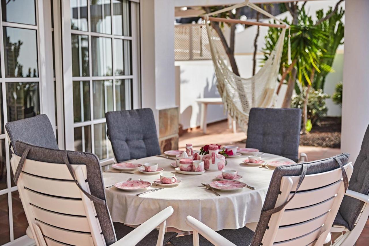 Stunning Villa With Breathtaking Ocean View Mogan Luaran gambar